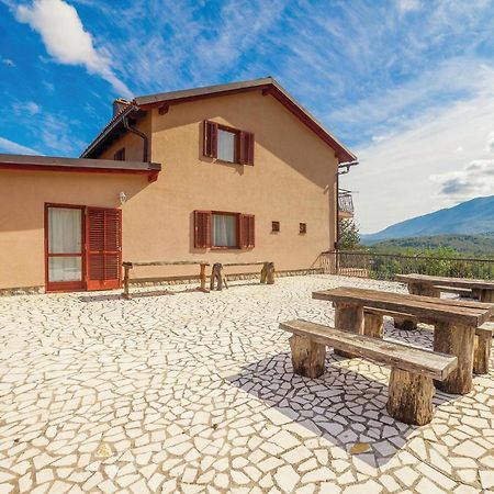 7 Bedroom Pet Friendly Home In Crni Kal Crni Kal  Εξωτερικό φωτογραφία