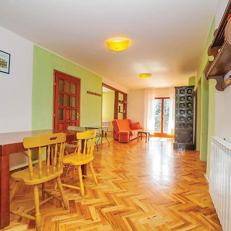 7 Bedroom Pet Friendly Home In Crni Kal Crni Kal  Εξωτερικό φωτογραφία